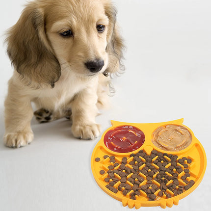 Slow Feeding Mat for Dogs & Cats, Slow Feeder Licking Pad with Non-Slip Design, Feeder Mat for Yogurt or Pea Nut Butter, Pet Food Mat with Suction Cup for Bathing, Grooming,And Nail Trimming