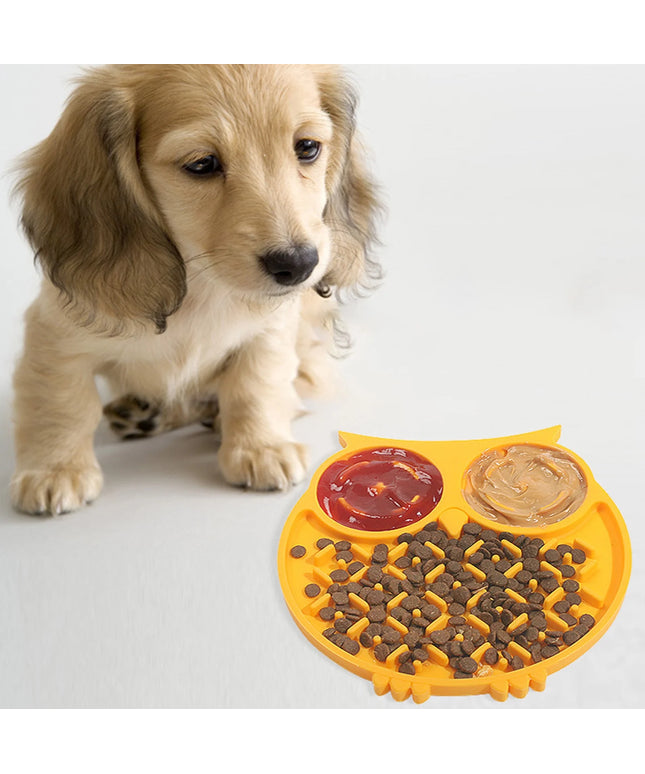 Slow Feeding Mat for Dogs & Cats, Slow Feeder Licking Pad with Non-Slip Design, Feeder Mat for Yogurt or Pea Nut Butter, Pet Food Mat with Suction Cup for Bathing, Grooming,And Nail Trimming